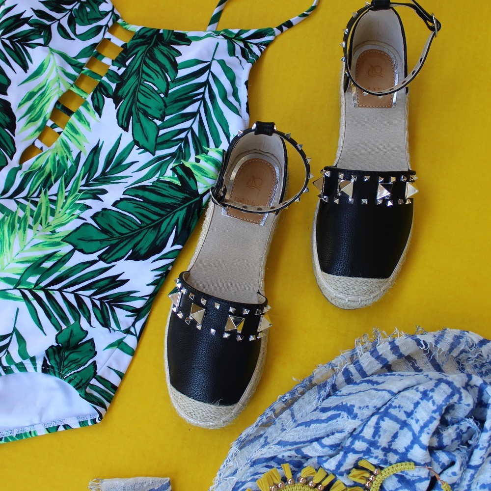 🚨LAST PAIR!!//The Francesca//Black Espadrille - Picture 5 of 8